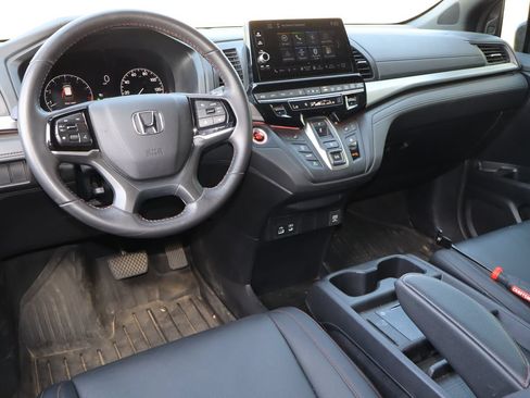 Used 2025 Honda Odyssey Sport-L image 5