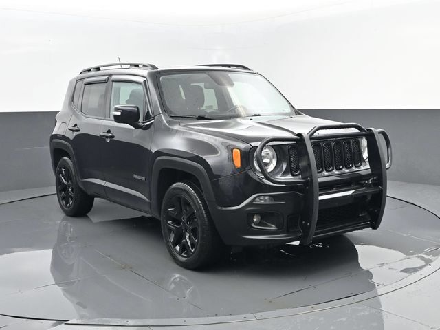 Used 2016 Jeep Renegade Latitude AWD/4WD image 3