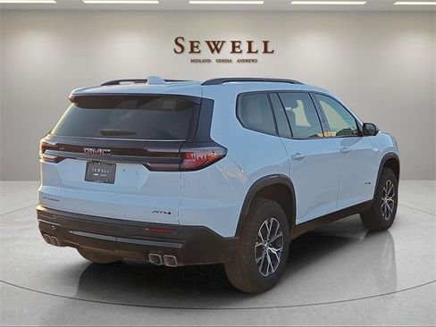 New 2026 GMC Acadia AT4 image 4