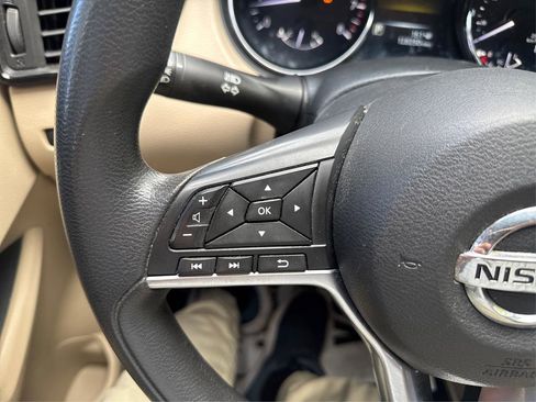 Used 2017 Nissan Rogue S w/ S Appearance Package image 22