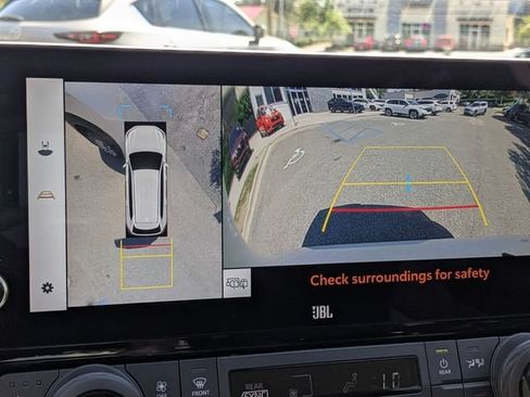Used 2024 Toyota Grand Highlander FWD image 22