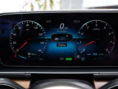 Used 2023 Mercedes-Benz GLS 450 4MATIC image 33