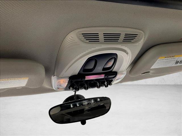 Used 2016 MINI Cooper 4-Door Hardtop FWD image 21