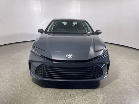 Certified 2025 Toyota Camry LE FWD image 8