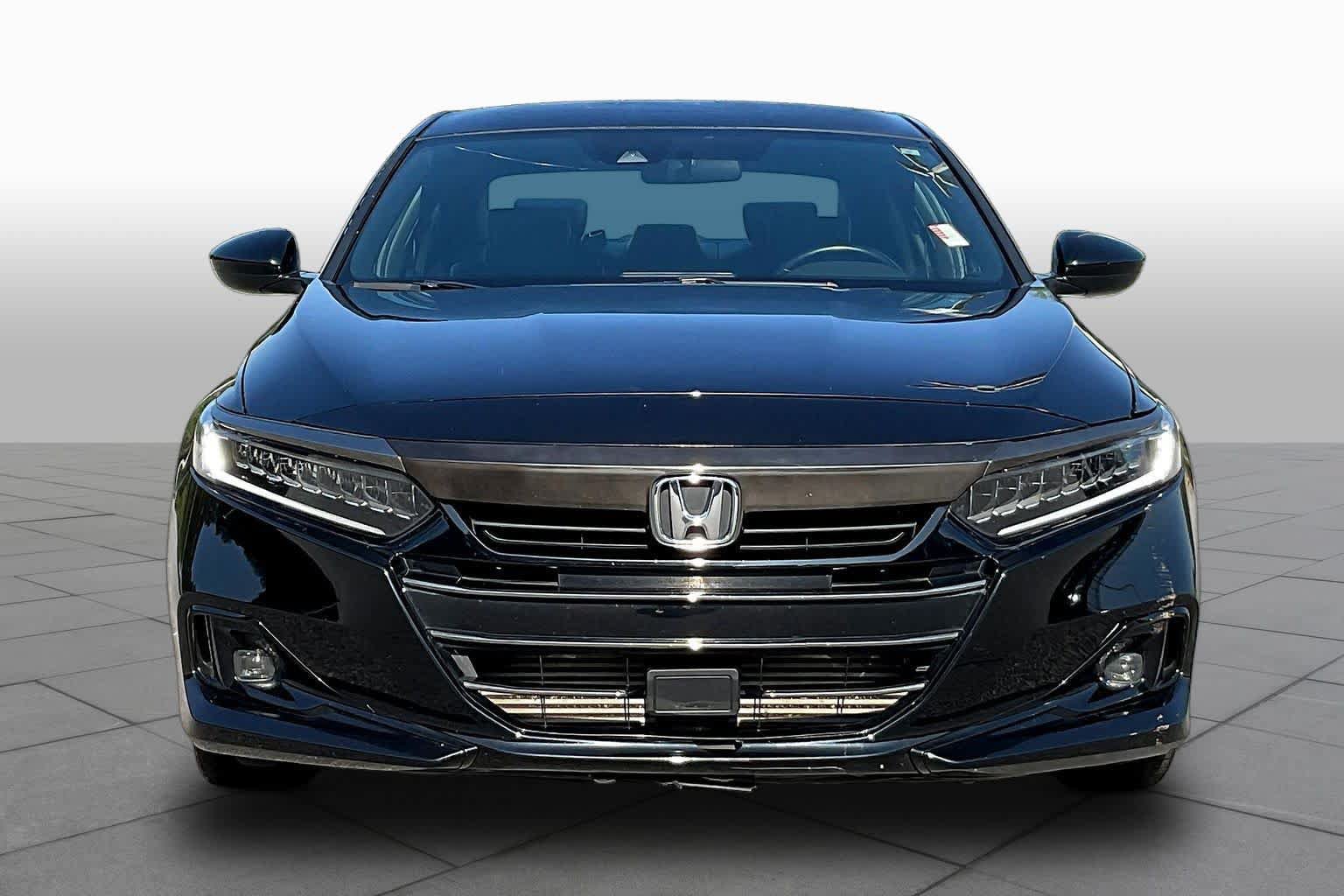 Used 2022 Honda Accord Sport image 4