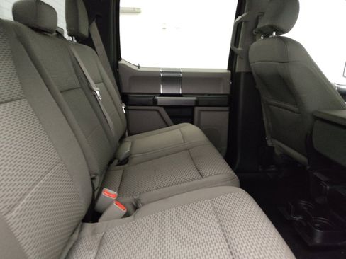 Used 2015 Ford F150 XLT w/ Equipment Group 302A Luxury image 19