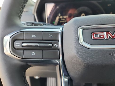 New 2026 GMC Terrain Elevation w/ Elevation Premium Package image 12