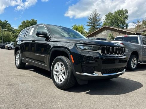 Used 2024 Jeep Grand Cherokee L Laredo AWD/4WD image 20