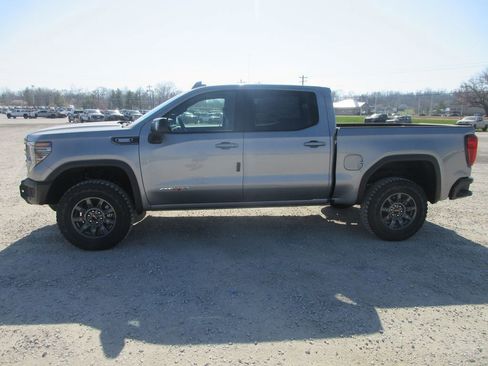New 2026 GMC Sierra 1500 AT4X AWD/4WD image 9