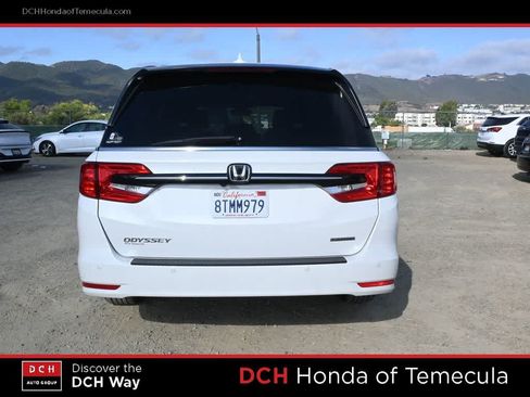 Used 2021 Honda Odyssey Touring image 6