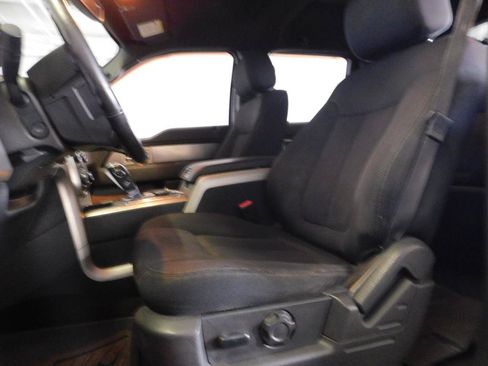 Used 2013 Ford F150 FX4 w/ Mid Equipment Group AWD/4WD image 8