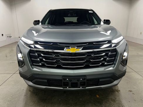 New 2026 Chevrolet Equinox LT AWD/4WD image 8