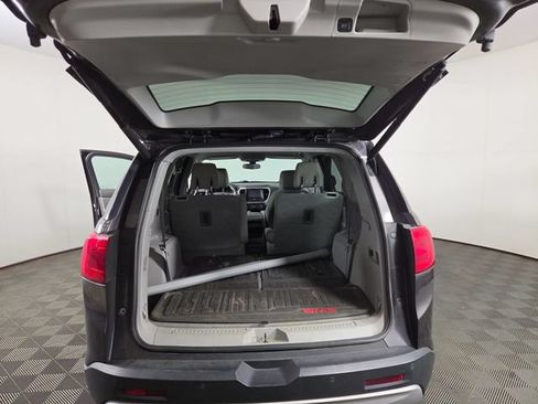 Used 2017 GMC Acadia SLE w/ Driver Alert Package I AWD/4WD image 31