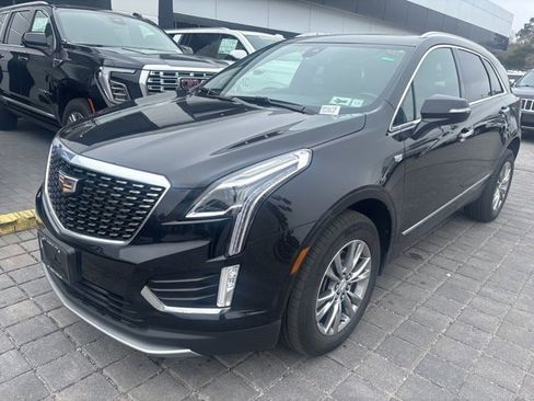 Certified 2023 Cadillac XT5 Premium Luxury AWD/4WD image 11