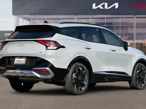 Certified 2023 Kia Sportage SX image 4