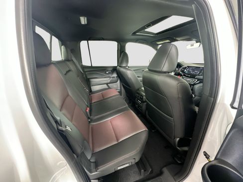 New 2025 Honda Ridgeline Black Edition image 22