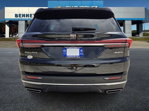 Used 2025 Buick Enclave Preferred FWD image 6