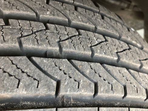 Used 2012 Chevrolet Tahoe LT RWD image 11