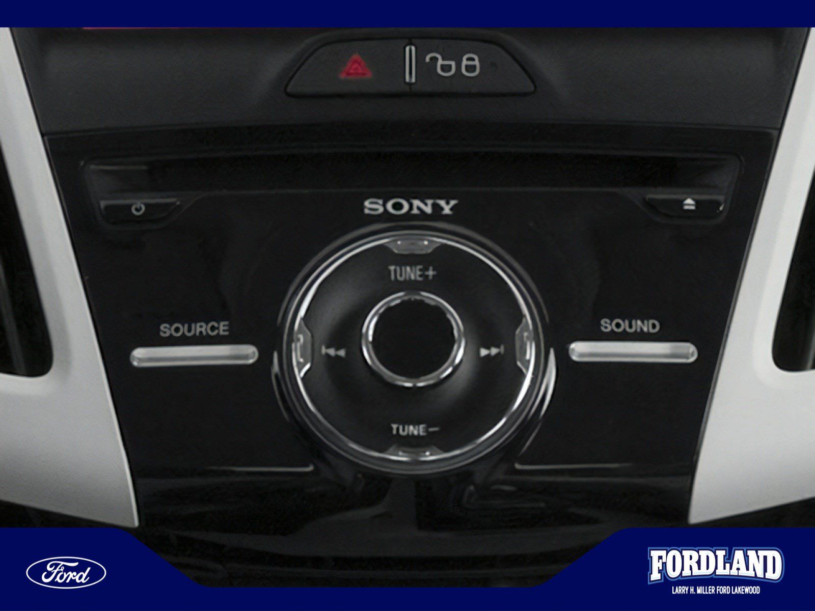 Used 2014 Ford Focus SE FWD image 7