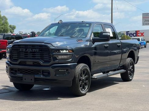 Used 2025 RAM 2500 Big Horn AWD/4WD image 41