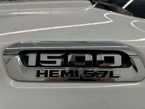 Used 2020 RAM 1500 Big Horn AWD/4WD image 18