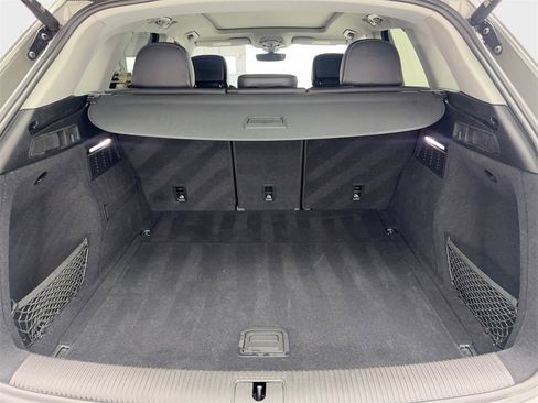 Used 2023 Audi Q5 2.0T Premium w/ Convenience Package image 80