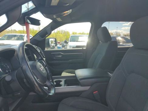 Used 2019 RAM 1500 Big Horn AWD/4WD image 11