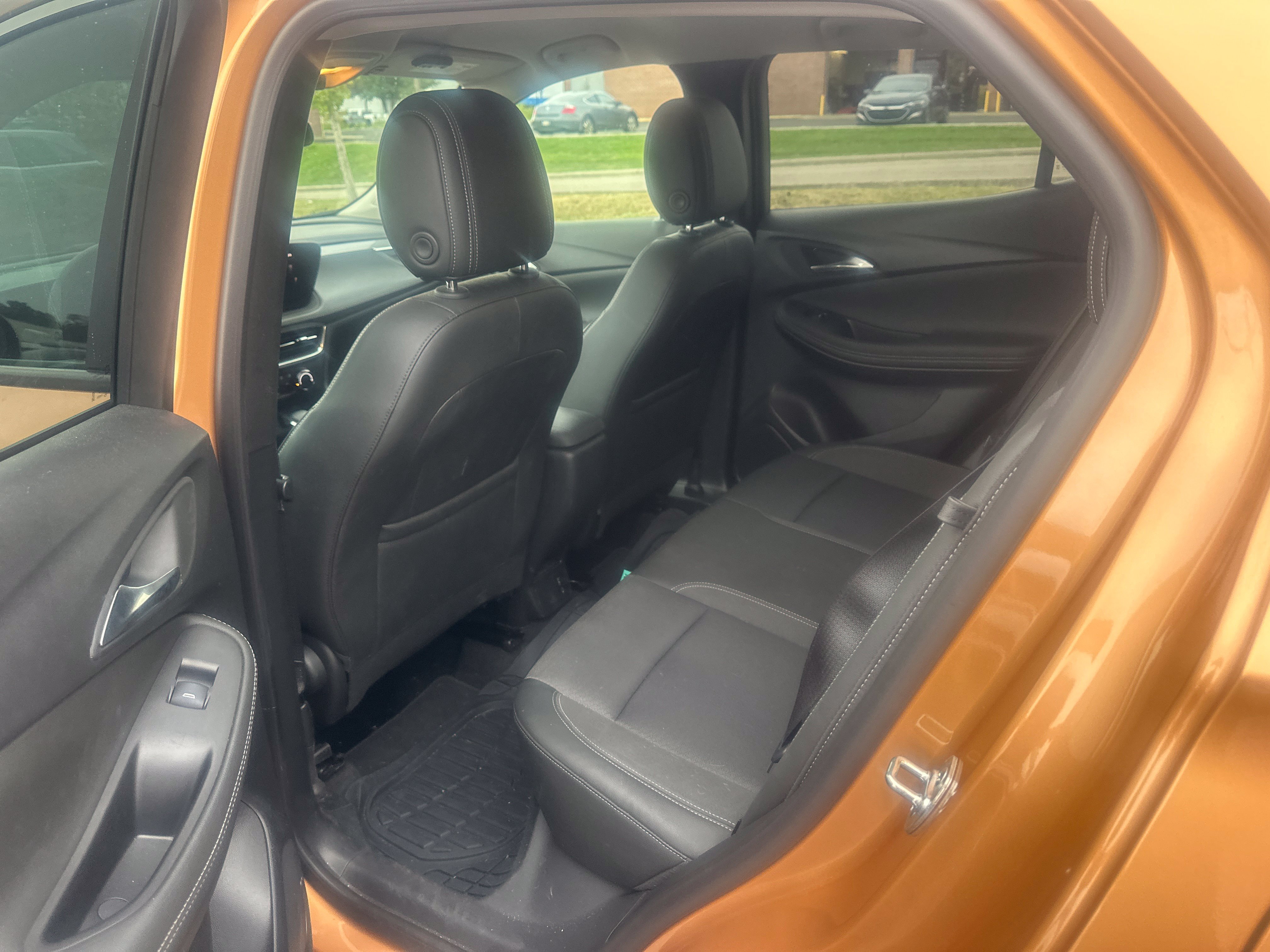 Used 2024 Buick Encore GX Preferred AWD/4WD image 6