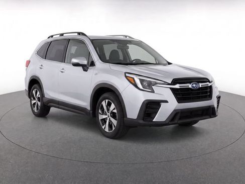 Used 2025 Subaru Ascent Premium AWD/4WD image 2