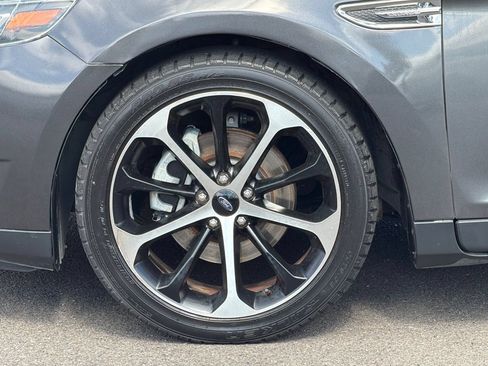Used 2015 Ford Taurus SEL FWD image 27