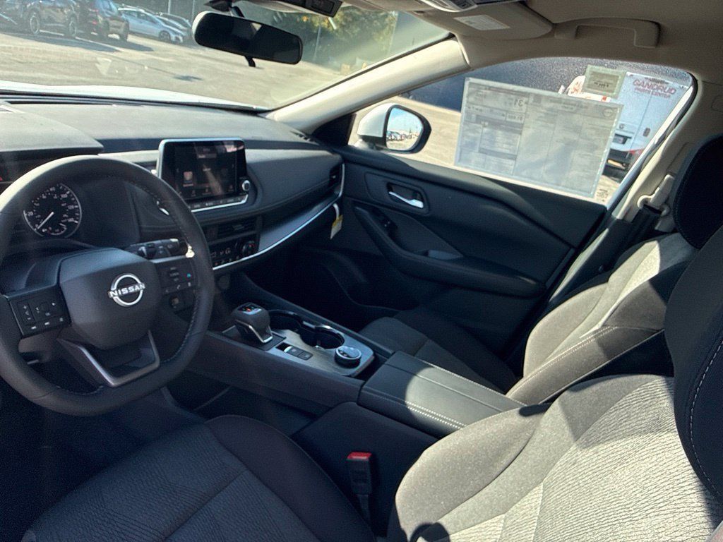 New 2026 Nissan Rogue SV AWD/4WD image 12