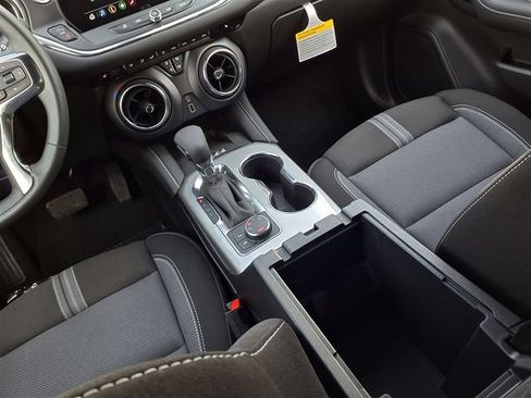 New 2026 Chevrolet Blazer LT w/ Convenience Package image 12