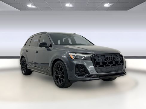 Certified 2025 Audi SQ7 Premium Plus AWD/4WD image 7