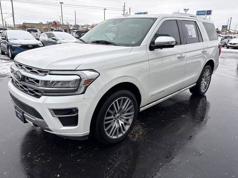 Used 2022 Ford Expedition Platinum image 22