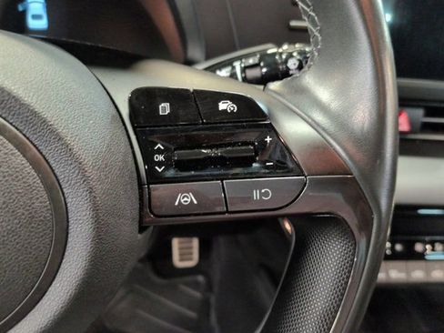 Used 2025 Hyundai Elantra Sport FWD image 21