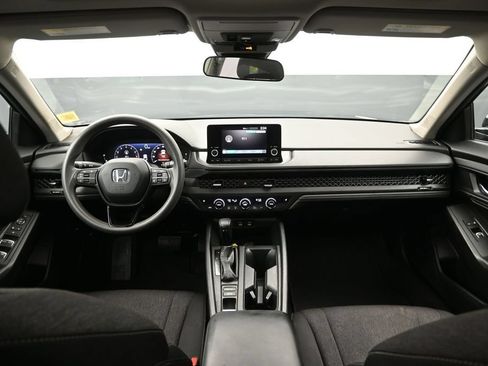 Used 2023 Honda Accord EX image 23