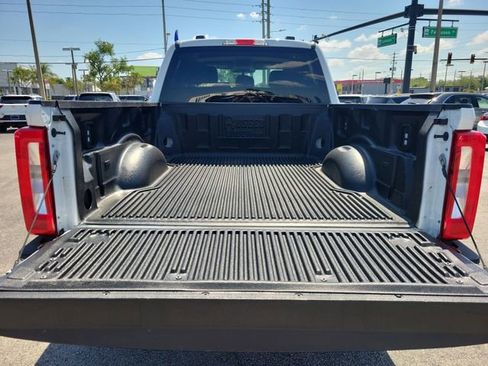 Certified 2025 Ford F250 XLT AWD/4WD image 8