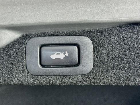 Used 2017 Lexus GS 350 F Sport RWD image 30