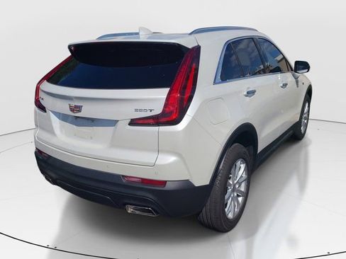 Used 2023 Cadillac XT4 Luxury image 4