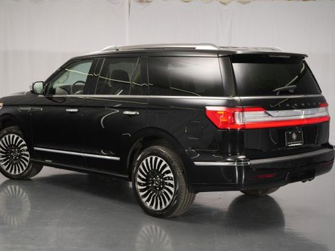 Used 2019 Lincoln Navigator Black Label image 17