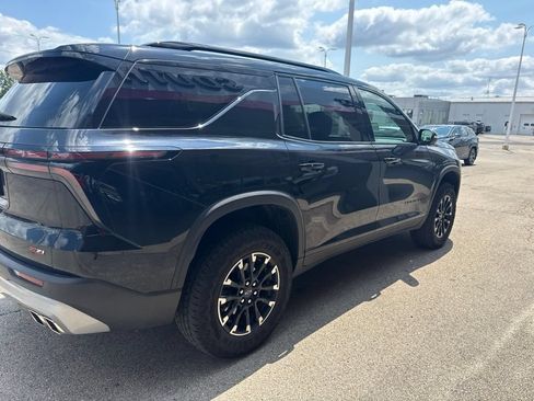 Used 2024 Chevrolet Traverse Z71 w/ LPO, Floor Liner Package AWD/4WD image 3