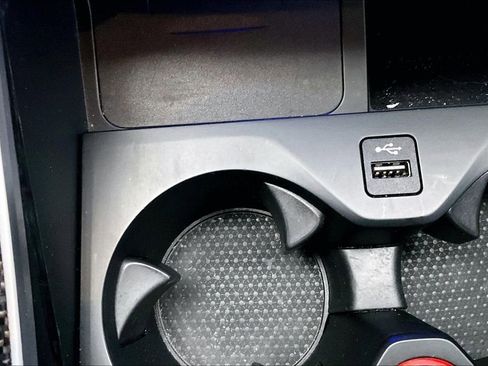 Used 2022 BMW X6 M50i image 14