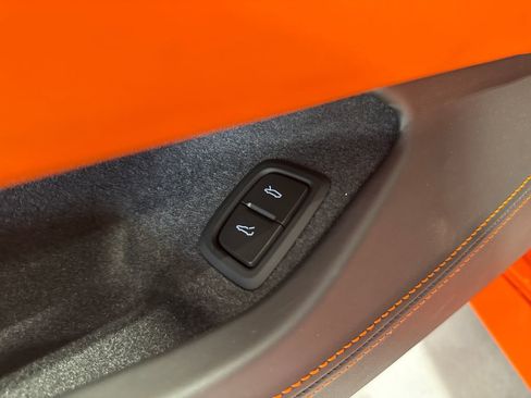 New 2026 Chevrolet Corvette Stingray Premium Conv w/ Z51 Performance Package RWD image 35