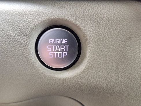 Used 2025 Kia Sorento EX FWD image 22