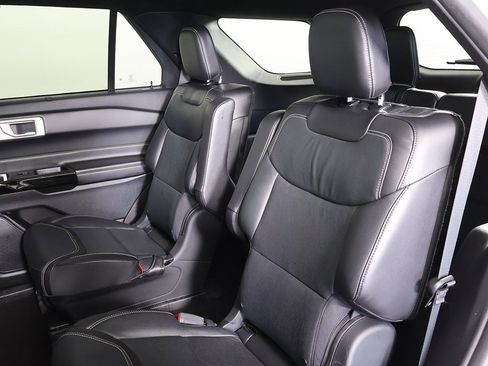 Used 2022 Ford Explorer ST w/ Equipment Group 401A image 37