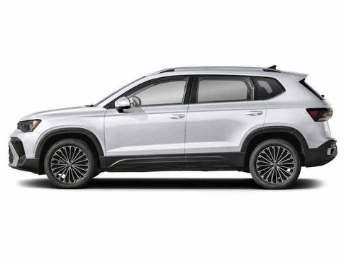 New 2026 Volkswagen Taos SE AWD/4WD image 3