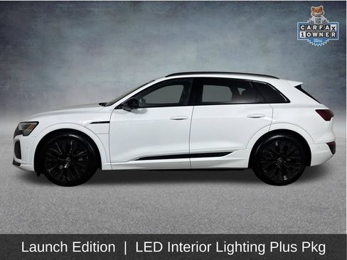 Used 2024 Audi Q8 e-tron Prestige w/ Prestige Package AWD/4WD image 5