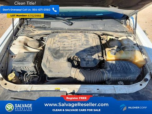 Used 2013 Dodge Challenger SXT RWD image 15