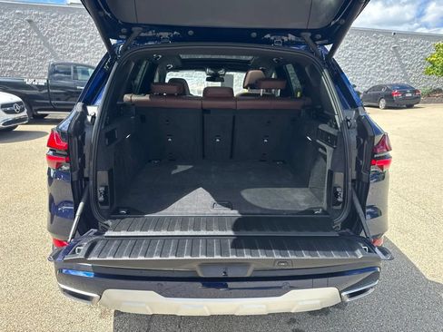 Used 2025 BMW X5 xDrive40i AWD/4WD image 16