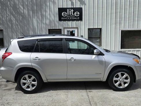 Used 2009 Toyota RAV4 Limited image 6